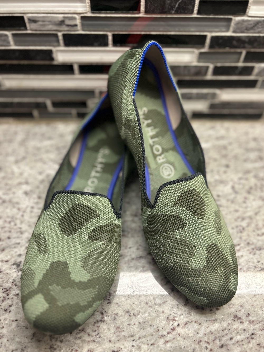 Rothy's Green Camo Knit Slip-On loafers size 9